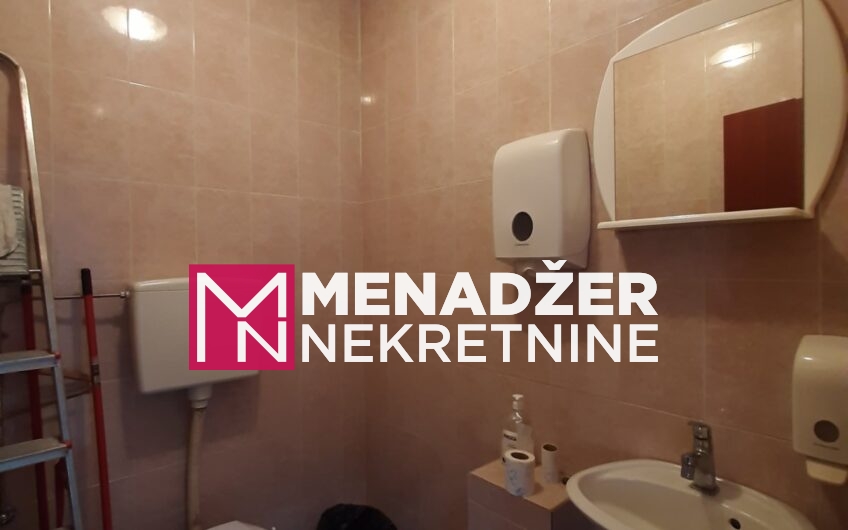 POSLOVNO-KANCELARIJSKI PROSTOR 81m2-KRIVI MOST