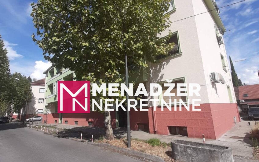 JEDNOSOBAN PRAZAN STAN 50m2-CENTAR