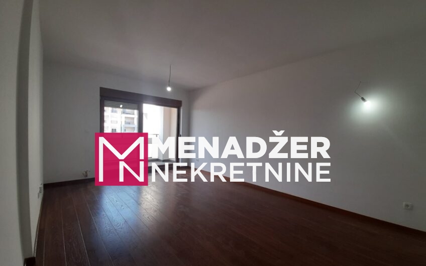 DVOSOBAN PRAZAN STAN 72m2-MASTER KVART