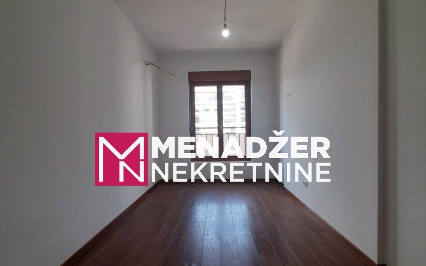 DVOSOBAN PRAZAN STAN 72m2-MASTER KVART