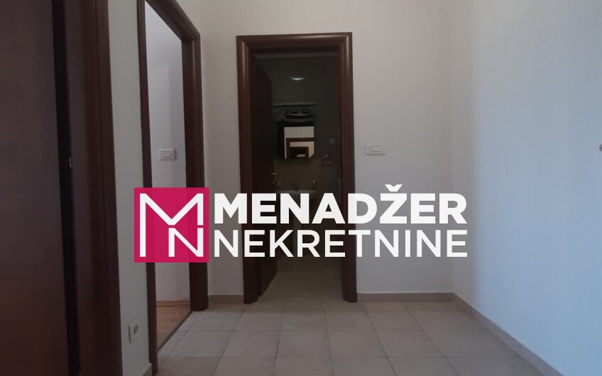 DVOSOBAN PRAZAN STAN 66m2- TUŠKI PUT