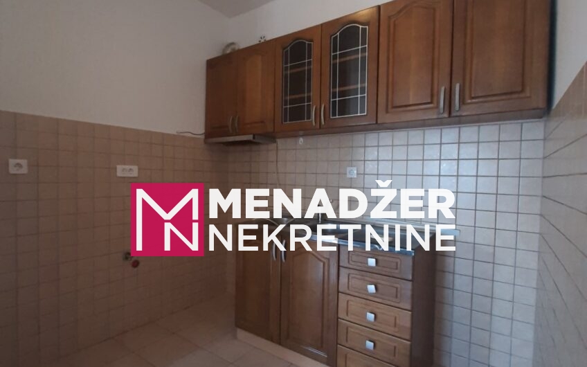 DVOSOBAN PRAZAN STAN 66m2- TUŠKI PUT