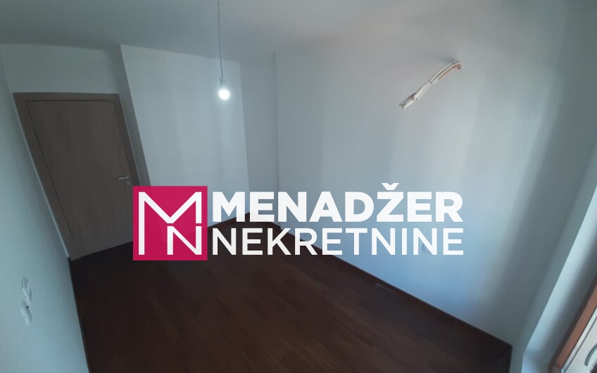 DVOSOBAN PRAZAN STAN 72m2-MASTER KVART