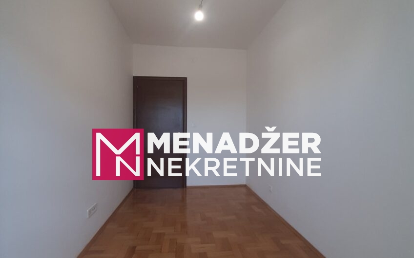 DVOSOBAN PRAZAN STAN 66m2- TUŠKI PUT