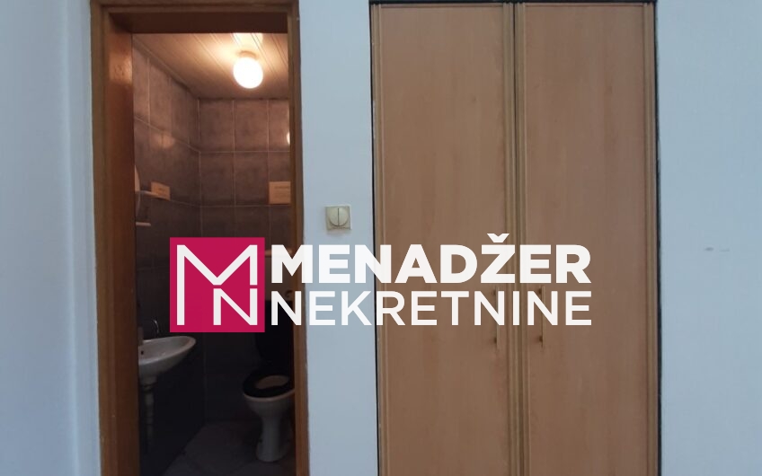 POSLOVNI PROSTOR 57m2-KRIVI MOST