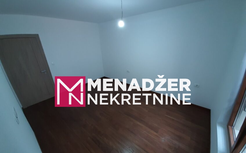 JEDNOSOBAN PRAZAN STAN  54m2-MASTER KVART