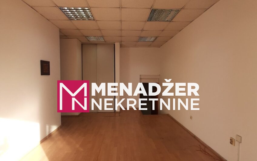 POSLOVNI PROSTOR 57m2-KRIVI MOST