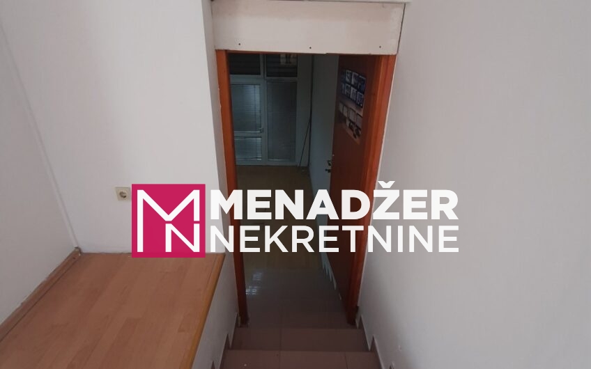 POSLOVNI PROSTOR 57m2-KRIVI MOST