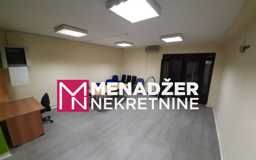 POSLOVNO KANCELARIJSKI PROSTOR 60m2-CENTAR