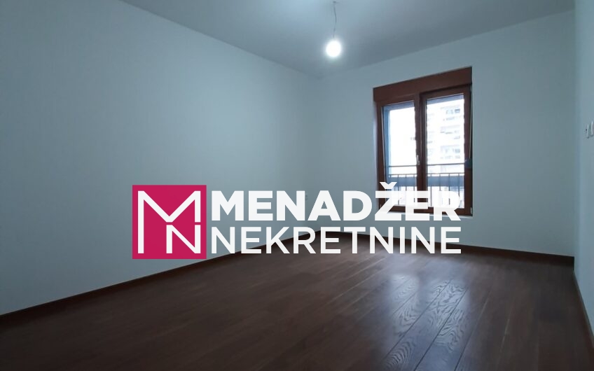 JEDNOSOBAN PRAZAN STAN  54m2-MASTER KVART