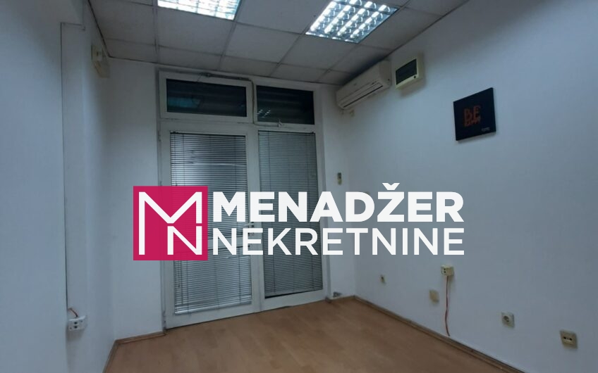 POSLOVNI PROSTOR 57m2-KRIVI MOST