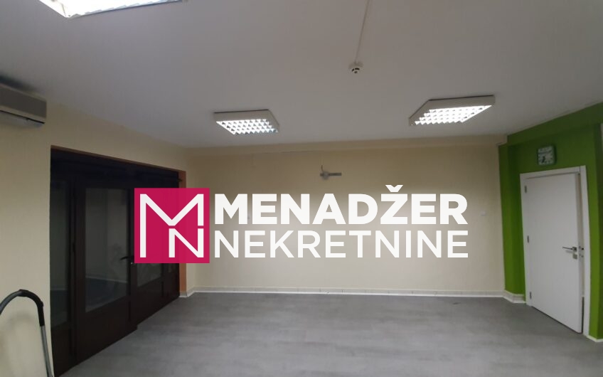 POSLOVNO KANCELARIJSKI PROSTOR 60m2-CENTAR