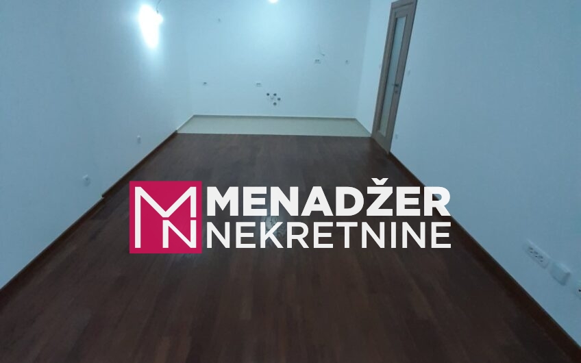 JEDNOSOBAN PRAZAN STAN  54m2-MASTER KVART