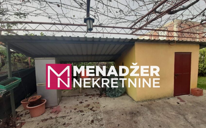 KUĆA 180m2-TOLOŠI