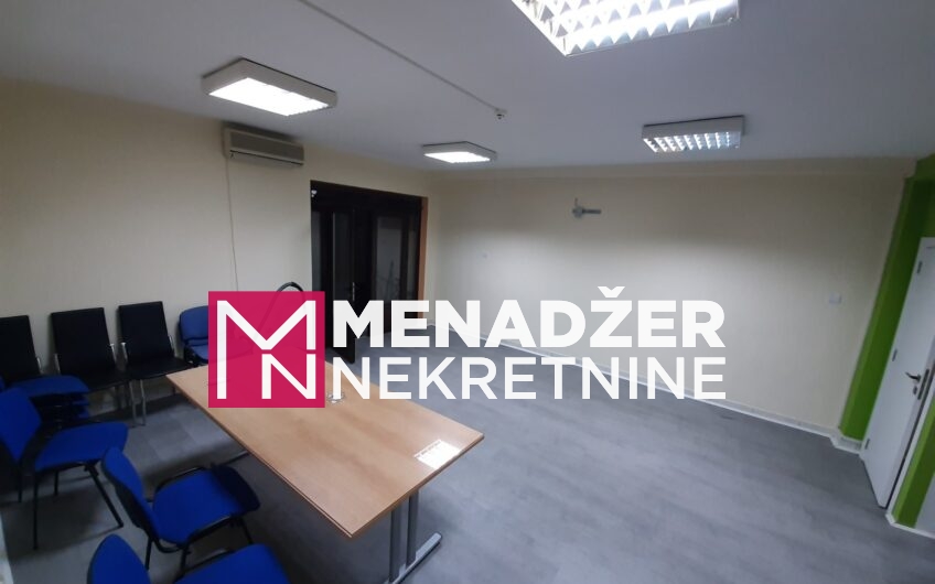 POSLOVNO KANCELARIJSKI PROSTOR 60m2-CENTAR