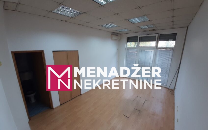POSLOVNI PROSTOR 57m2-KRIVI MOST