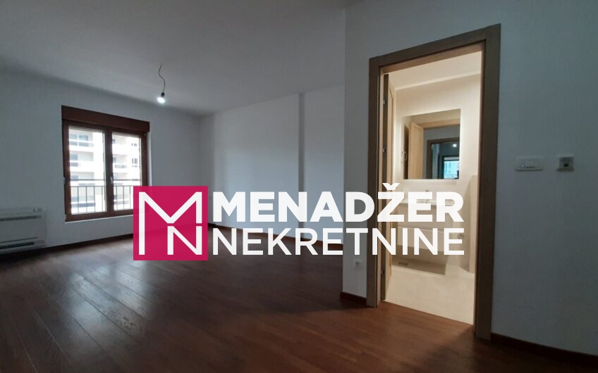 TROSOBAN PRAZAN STAN 106m2-MASTER KVART