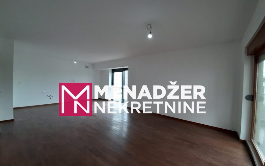 TROSOBAN PRAZAN STAN 106m2-MASTER KVART