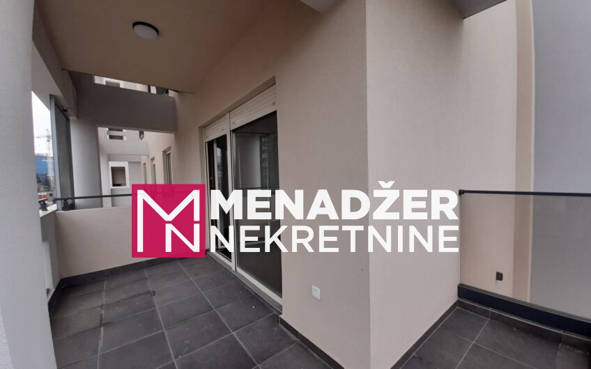 TROSOBAN PRAZAN STAN 106m2-MASTER KVART