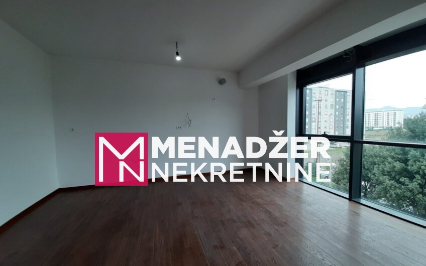 TROSOBAN PRAZAN STAN 106m2-MASTER KVART