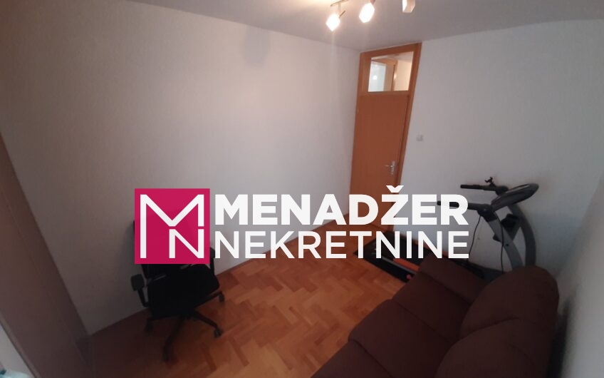 TROSOBAN NAMJEŠTEN STAN 90m2-BLOK V