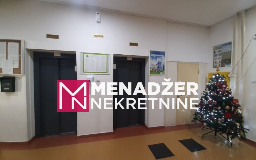 TROSOBAN NAMJEŠTEN STAN 90m2-BLOK V