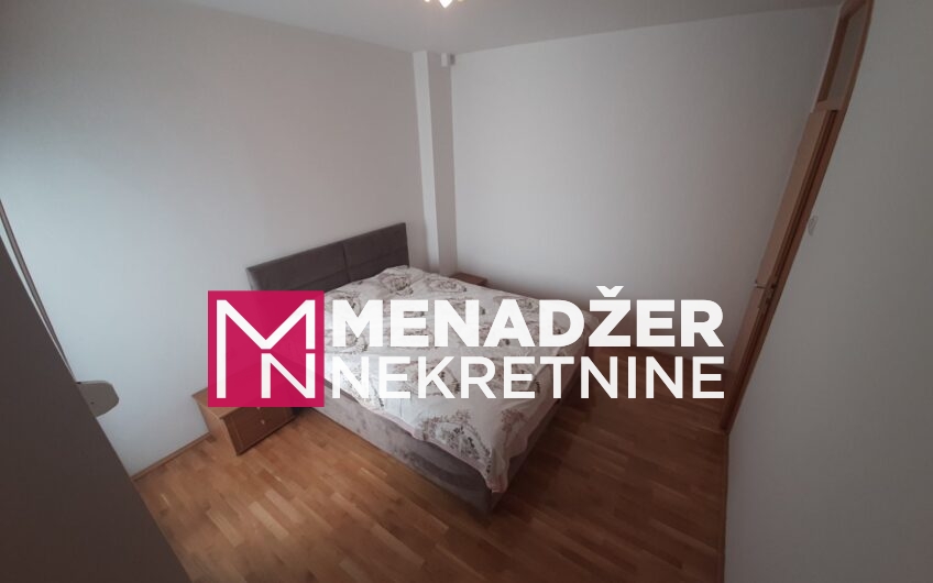 TROSOBAN NAMJEŠTEN STAN 90m2-BLOK V