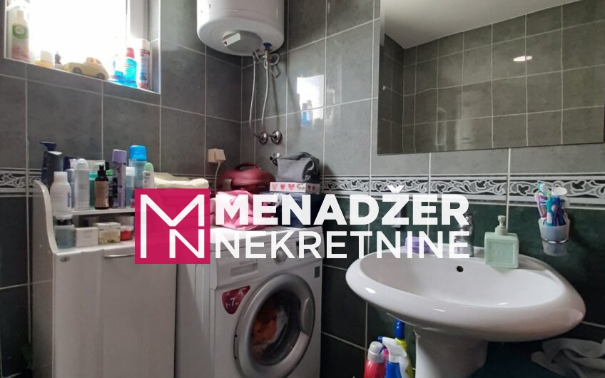 KUĆA NAMJEŠTENA 230m2 – ZLATICA
