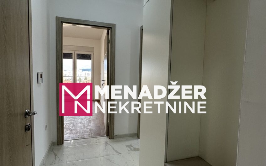 JEDNOSOBAN STAN 45m2 SA GARAŽOM- POBREŽJE
