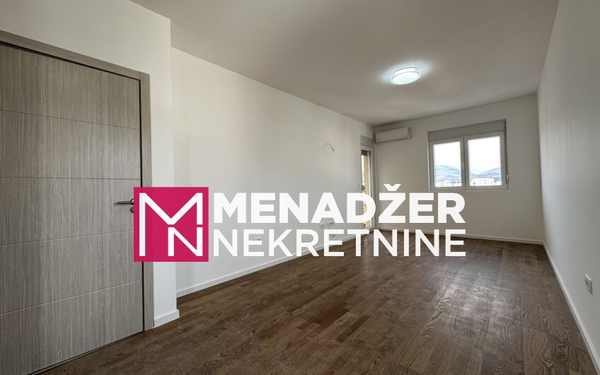 JEDNOSOBAN STAN 45m2 SA GARAŽOM- POBREŽJE