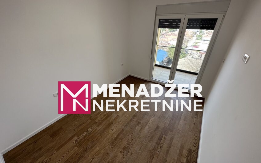 JEDNOSOBAN STAN 45m2 SA GARAŽOM- POBREŽJE