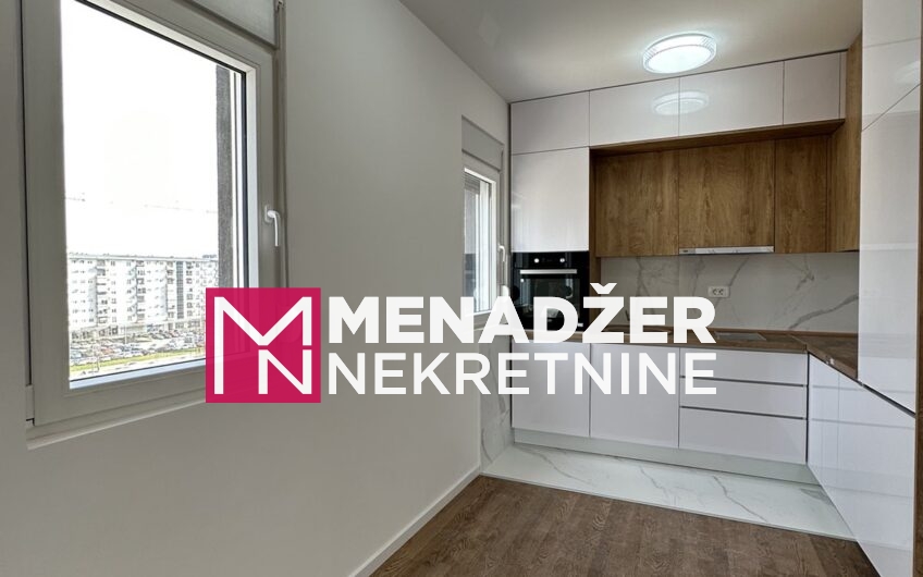 JEDNOSOBAN STAN 45m2 SA GARAŽOM- POBREŽJE