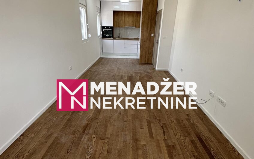 JEDNOSOBAN STAN 45m2 SA GARAŽOM- POBREŽJE