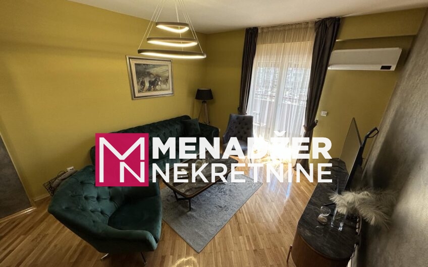 JEDNOSOBAN LUX NAMJEŠTEN STAN 50m2-PREKO MORAČE
