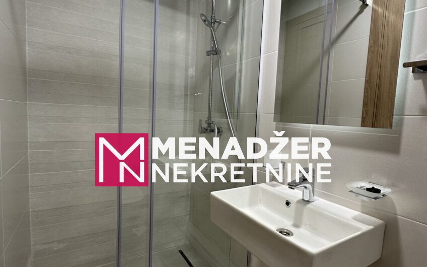 DVOSOBAN PRAZAN STAN 72 m2- MASTER KVART