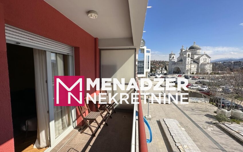 JEDNOSOBAN LUX NAMJEŠTEN STAN 50m2-PREKO MORAČE