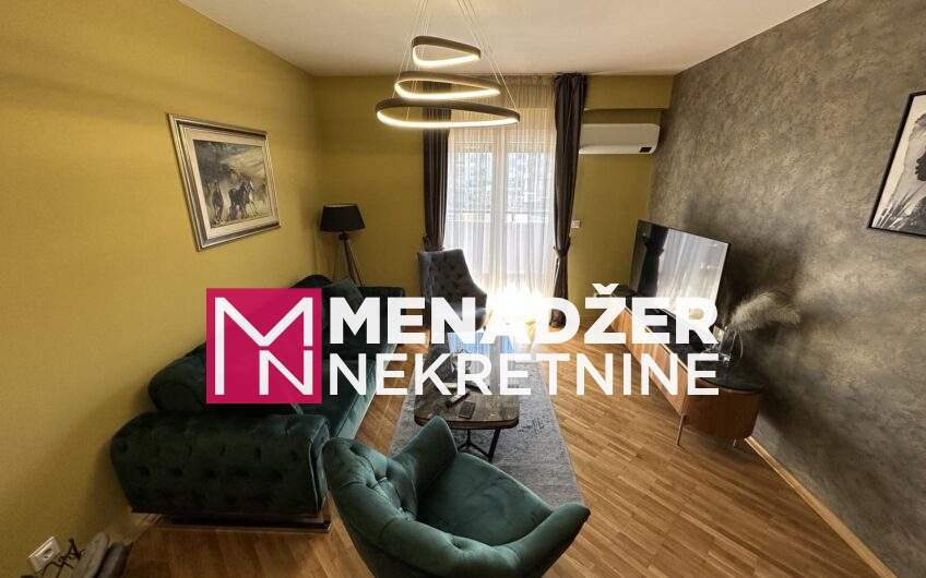 JEDNOSOBAN LUX NAMJEŠTEN STAN 50m2-PREKO MORAČE