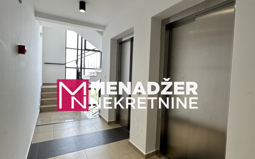 DVOSOBAN PRAZAN STAN 72 m2- MASTER KVART