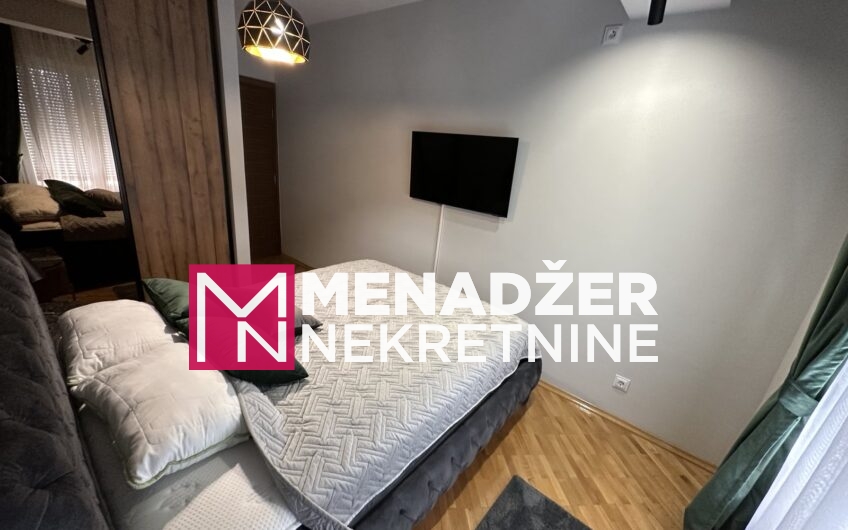 JEDNOSOBAN LUX NAMJEŠTEN STAN 50m2-PREKO MORAČE
