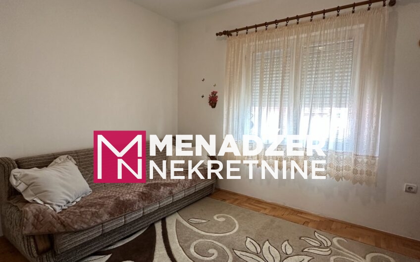 TROSOBAN NAMJEŠTEN STAN 150 m2-STARI AERODROM
