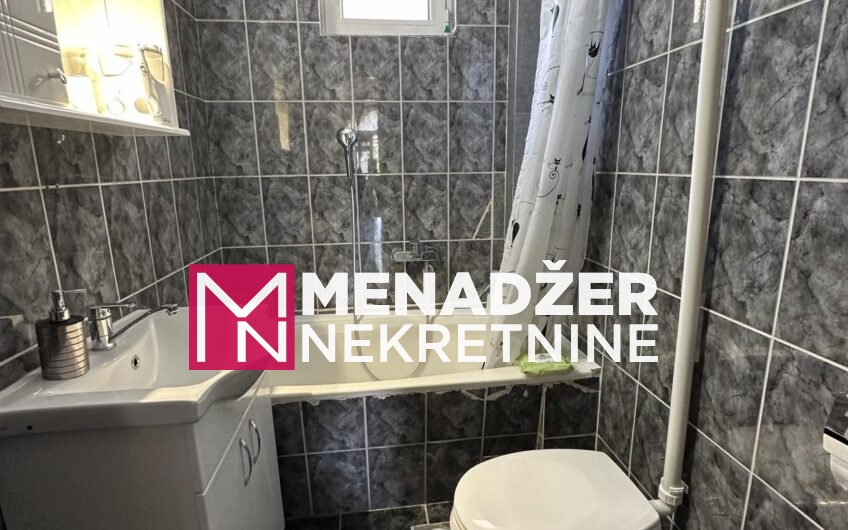KUĆA 350m2-MOMIŠIĆI