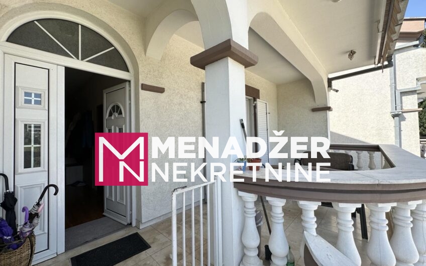 KUĆA 350m2-MOMIŠIĆI