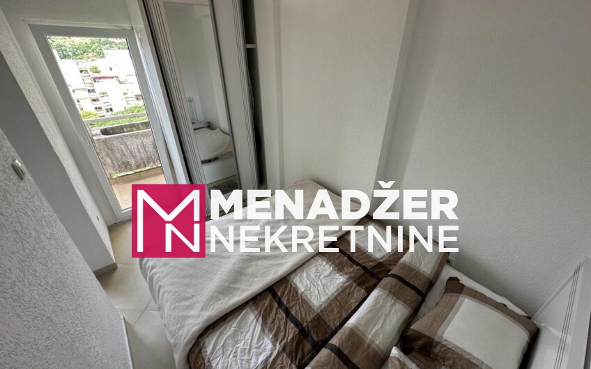 JEDNOSOBAN NAMJEŠTEN STAN 42 m2- BLOK 5