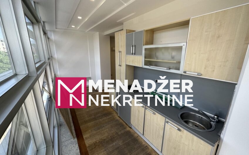 POSLOVNO-KANCELARIJSKI PROSTOR 160 m2-  PREKO MORAČE