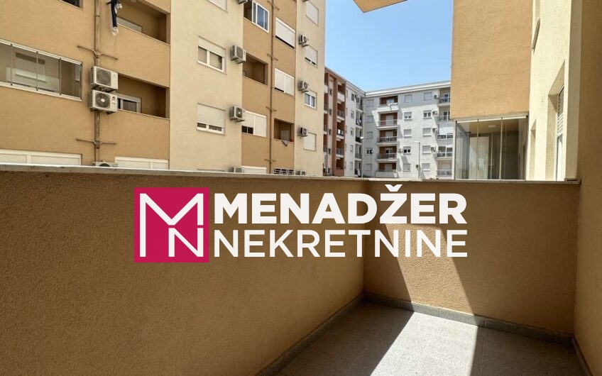 JEDNOSOBAN PRAZAN STAN 50 m2 – TUŠKI PUT