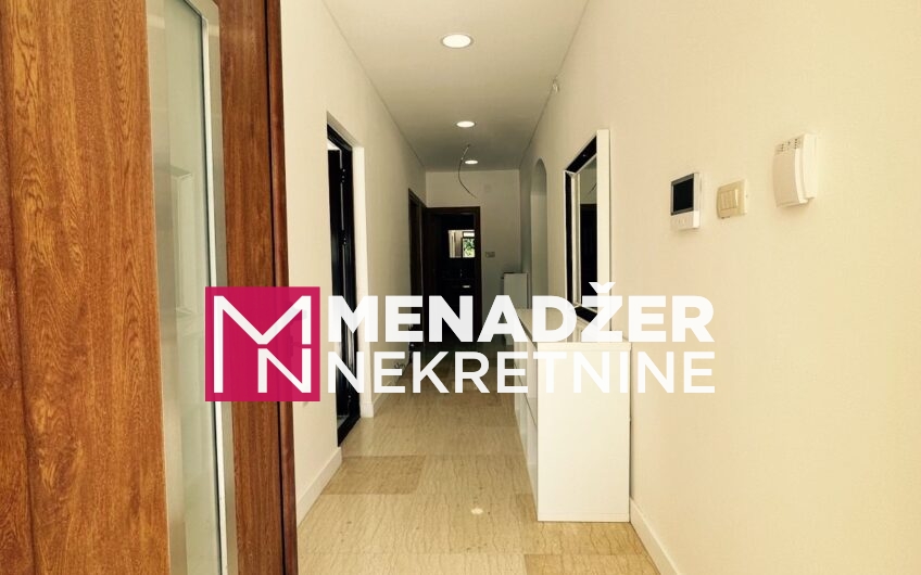 KUĆA NAMJEŠTENA 140m2 – VELJE BRDO