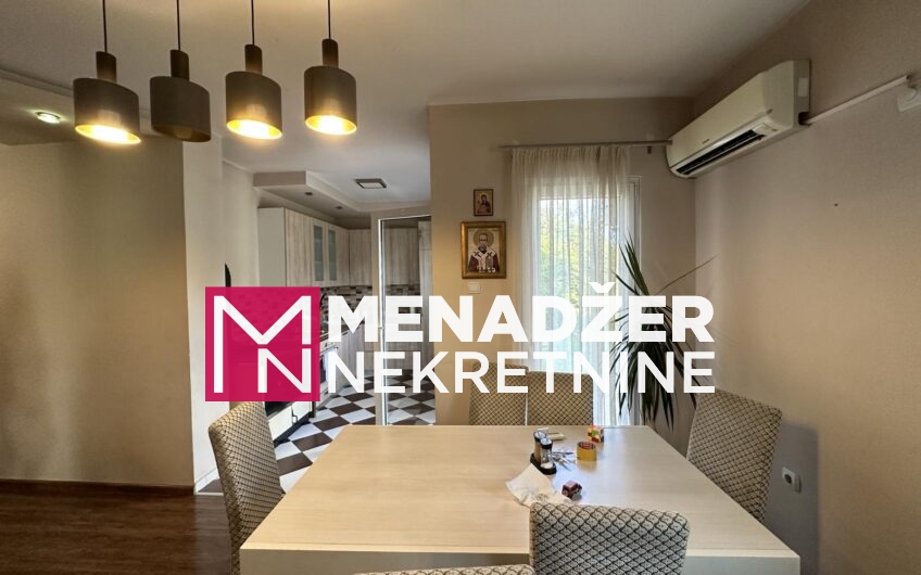 KUĆA NAMJEŠTENA 155 m2- PRIČELJE