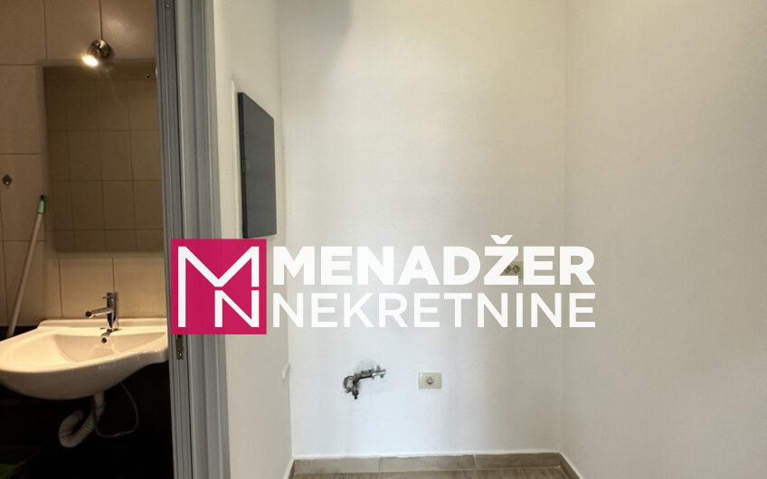 POSLOVNI PROSTOR 55m2-CITY KVART