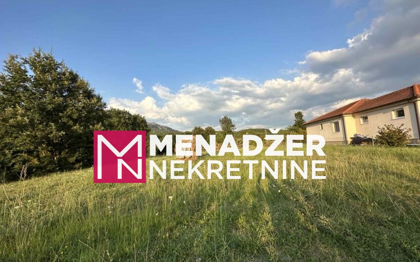 PLAC 965 m2 – PRIČELJE