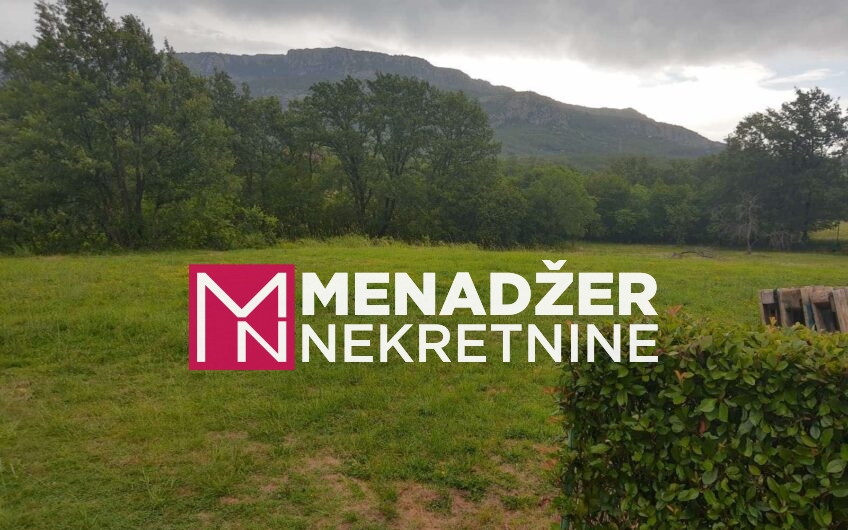 PLAC 965 m2 – PRIČELJE
